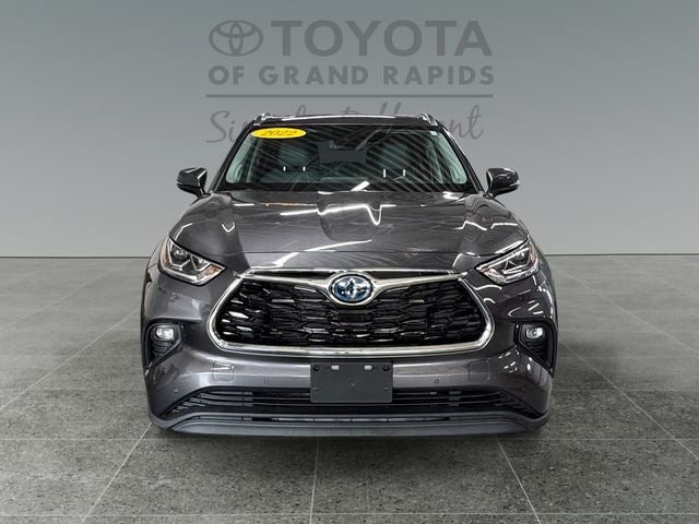 2022 Toyota Highlander Hybrid Limited