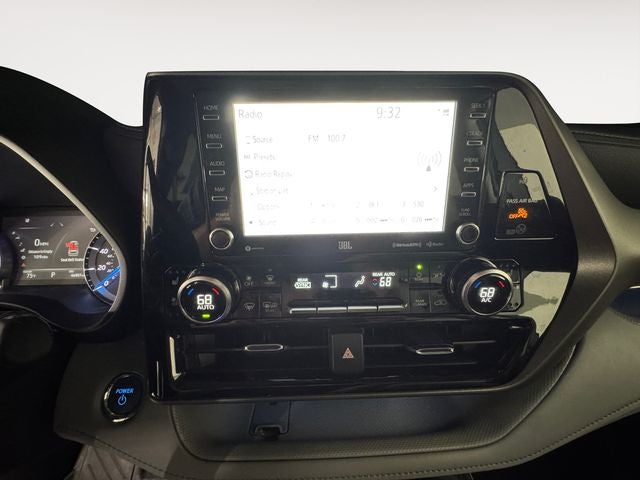 2022 Toyota Highlander Hybrid Limited