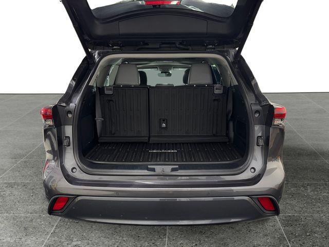 2022 Toyota Highlander Hybrid Limited
