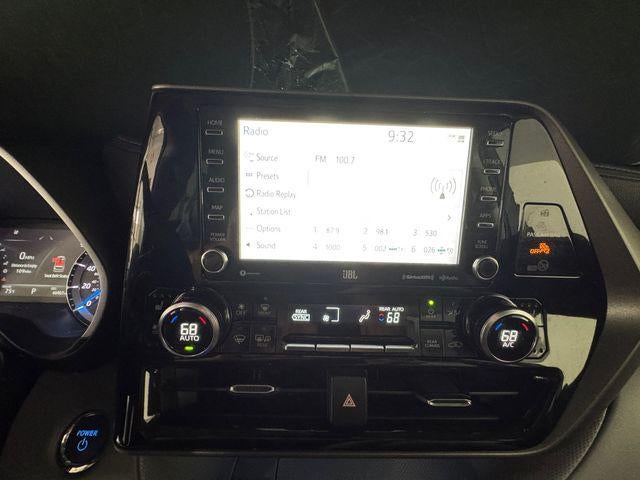 2022 Toyota Highlander Hybrid Limited
