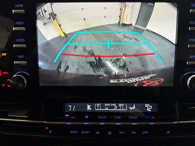 2022 Toyota Sienna XSE 7 Passenger