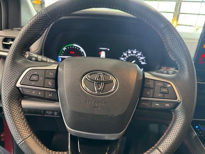 2022 Toyota Sienna XSE 7 Passenger