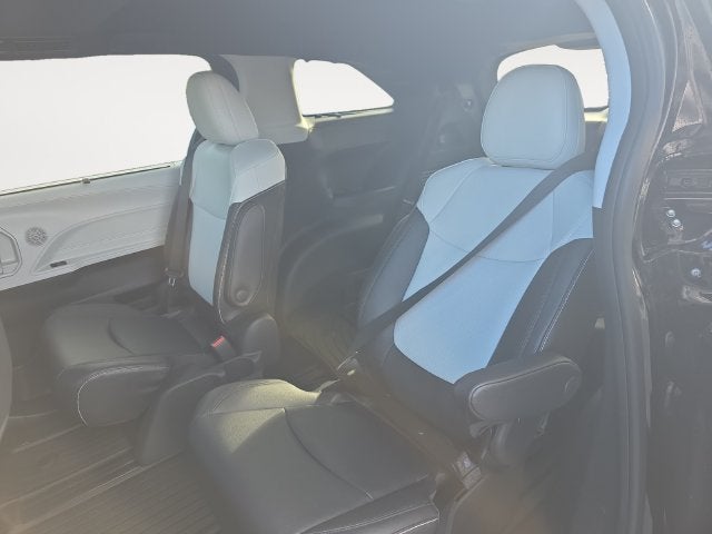 2026 Toyota Sienna XSE 7 Passenger