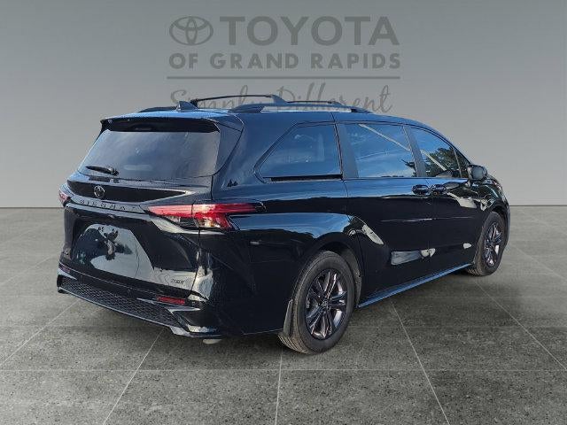 2026 Toyota Sienna XSE 7 Passenger