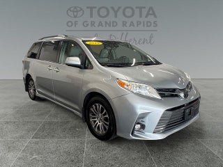 2019 Toyota Sienna XLE 8 Passenger