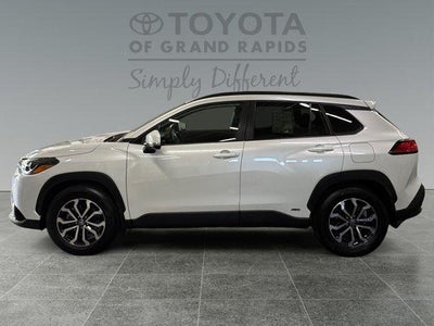 2023 Toyota Corolla Cross Hybrid SE