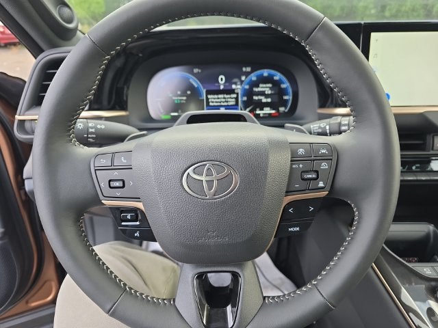 2026 Toyota Crown Signia Limited
