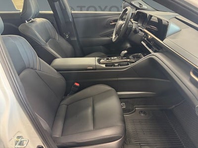 2025 Toyota Crown Signia Limited