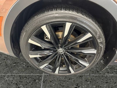 2023 Toyota Crown Platinum