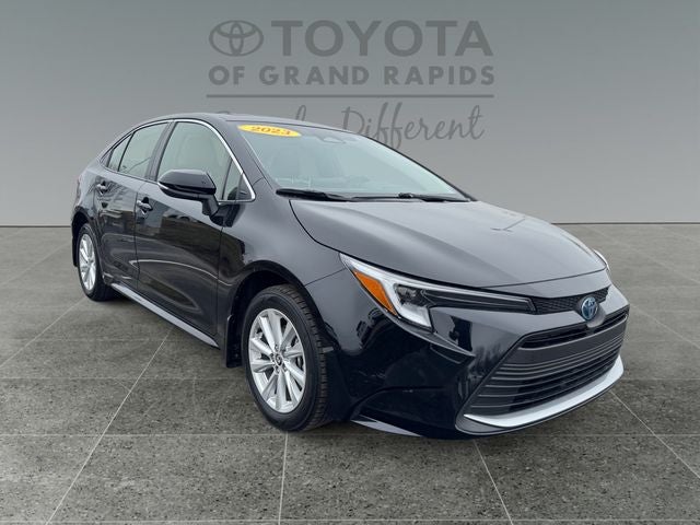 2023 Toyota Corolla Hybrid XLE