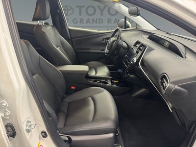 2022 Toyota Prius XLE