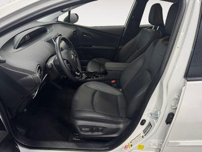 2022 Toyota Prius XLE