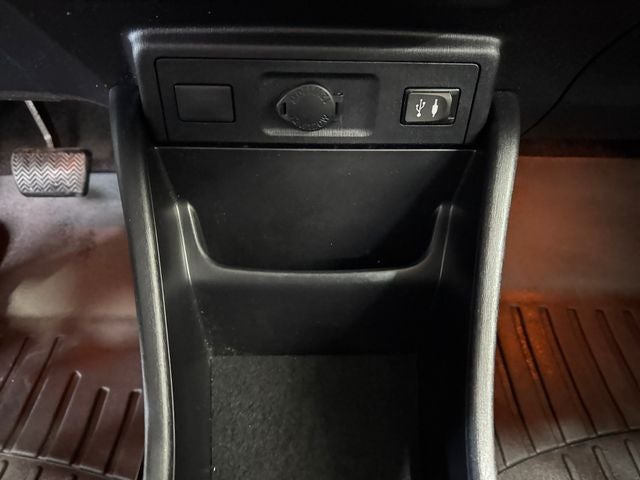 2015 Toyota Prius v Three