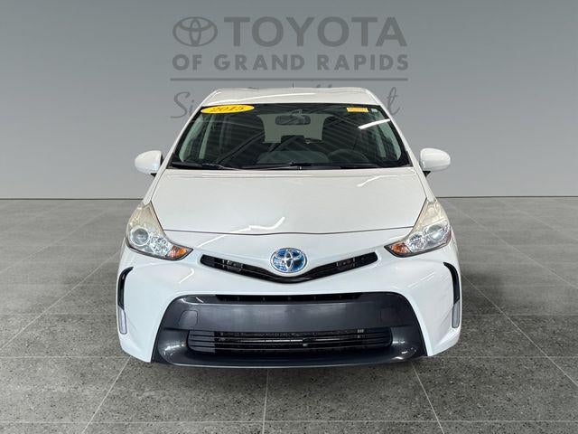 2015 Toyota Prius v Three