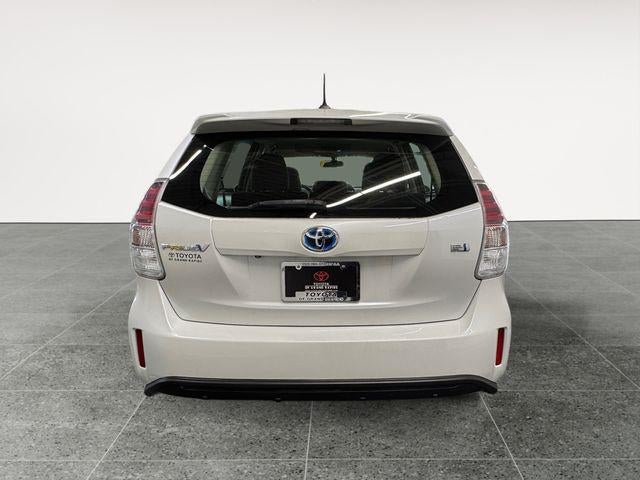2015 Toyota Prius v Three
