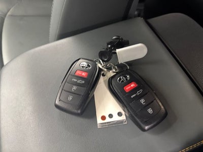 2025 Toyota 4Runner i-FORCE MAX Hybrid Trailhunter