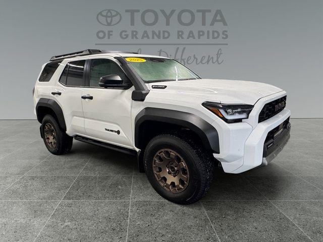 2025 Toyota 4Runner i-FORCE MAX Hybrid Trailhunter