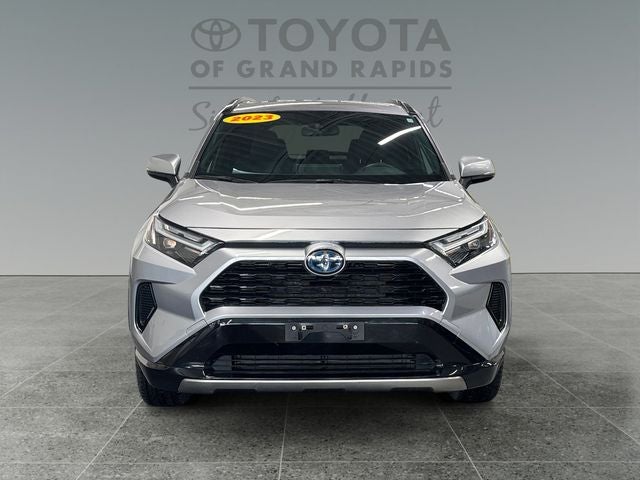 2023 Toyota RAV4 Hybrid SE