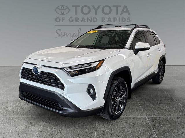 2024 Toyota RAV4 Hybrid XLE Premium