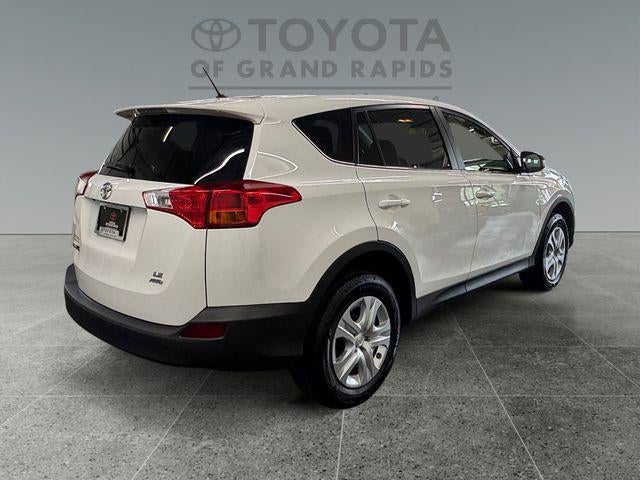 2014 Toyota RAV4 LE