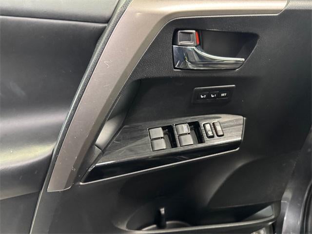 2017 Toyota RAV4 Hybrid Limited