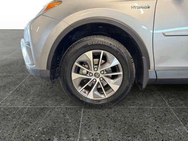 2018 Toyota RAV4 Hybrid XLE