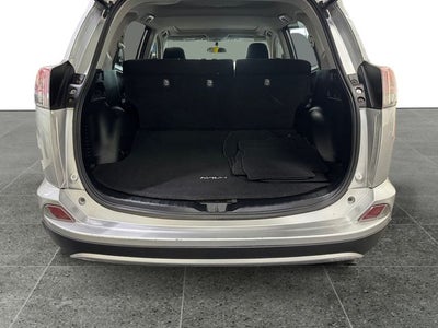 2016 Toyota RAV4 Hybrid XLE