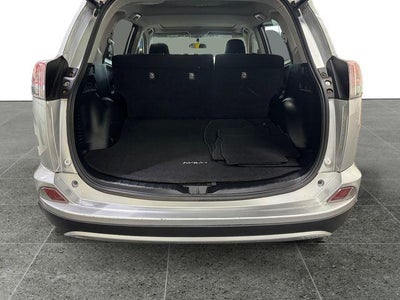 2016 Toyota RAV4 Hybrid XLE