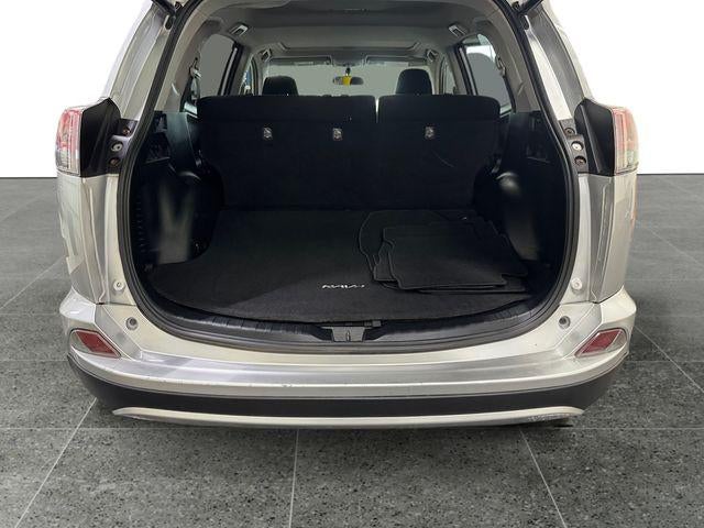 2016 Toyota RAV4 Hybrid XLE