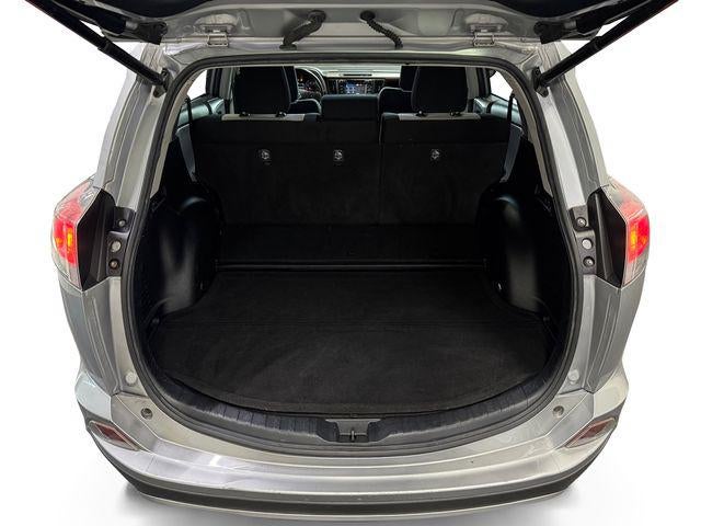 2018 Toyota RAV4 Hybrid XLE