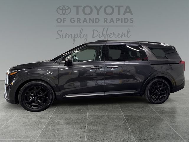 2025 Kia Carnival SX