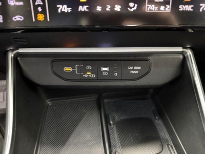 2025 Kia Carnival SX