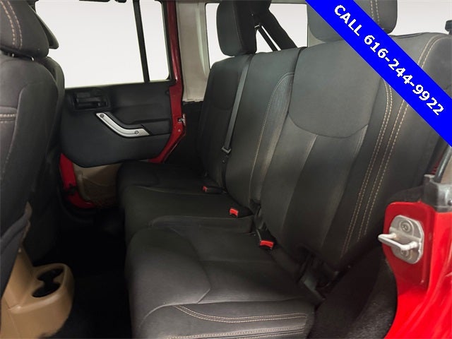 2013 Jeep Wrangler Unlimited Sahara 3.6 Liter V6 4D 4WD Automatic