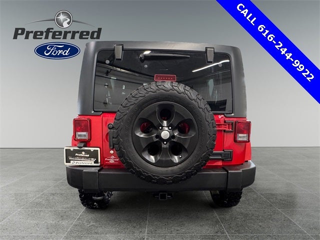 2013 Jeep Wrangler Unlimited Sahara 3.6 Liter V6 4D 4WD Automatic