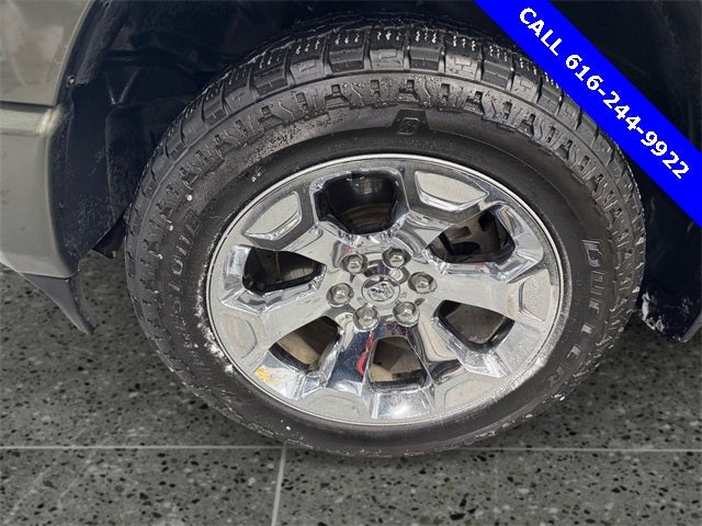 2021 RAM 1500 Big Horn/Lone Star 5.7 Liter V8 Hemi Quad Cab 4WD