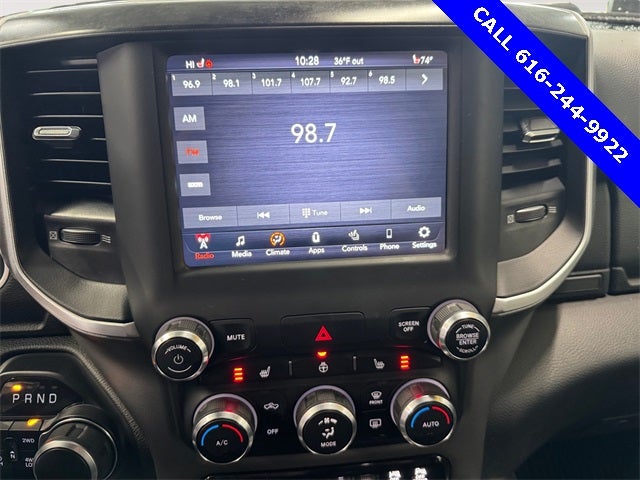 2021 RAM 1500 Big Horn/Lone Star 5.7 Liter V8 Hemi Quad Cab 4WD