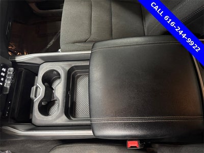 2019 RAM 1500 Big Horn/Lone Star 5.7 Liter V6 Hemi Crew Cab 4WD