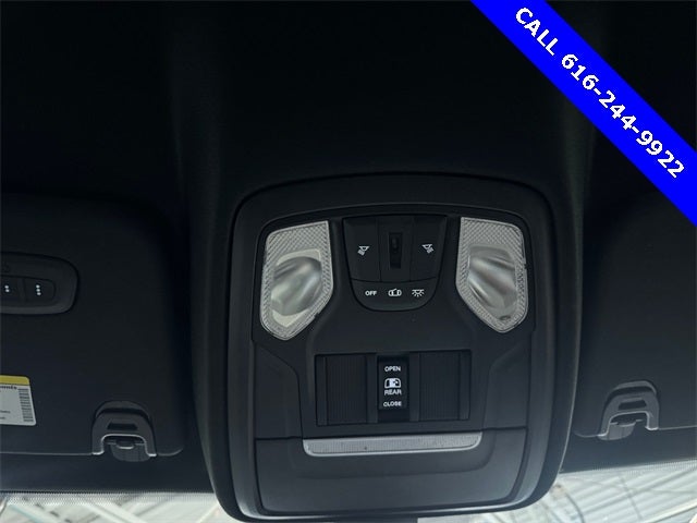 2019 RAM 1500 Big Horn/Lone Star 5.7 Liter V6 Hemi Crew Cab 4WD