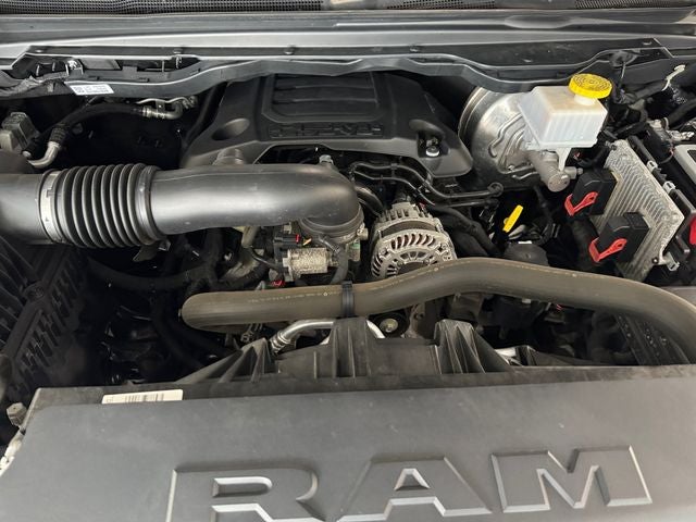2019 RAM 1500 Big Horn/Lone Star 5.7 Liter V8 Hemi Crew Cab 4WD