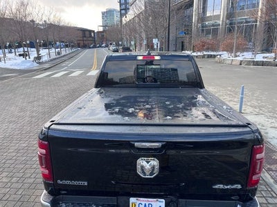 2022 RAM 1500 Laramie 5.7 Liter V* Hemi Crew Cab 4WD