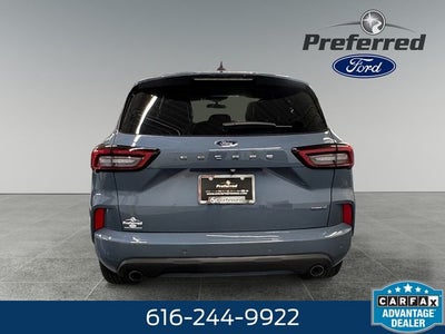 2023 Ford Escape Hybrid ST-Line Select 2.5 Liter AWD
