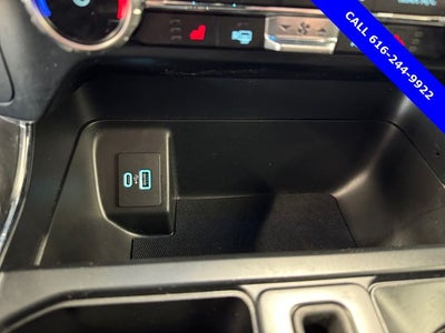 2023 Ford F-150 XLT 5.0 Liter V8 SuperCrew 4WD