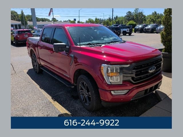 2022 Ford F-150 XLT 3.5 Liter PowerBoost Full-Hybrid V6 SuperCrew 4WD