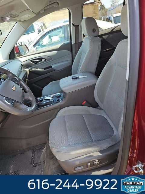 2018 Chevrolet Traverse LT Cloth w/1LT