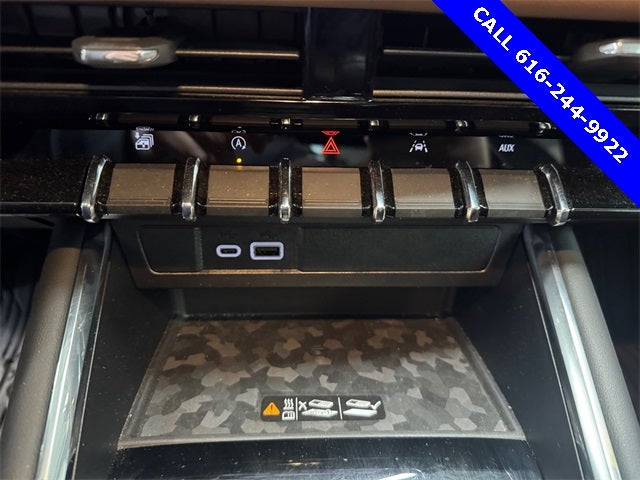 2024 GMC Canyon AT4 2.7 Liter Turbocharged Crew Cab 4WD