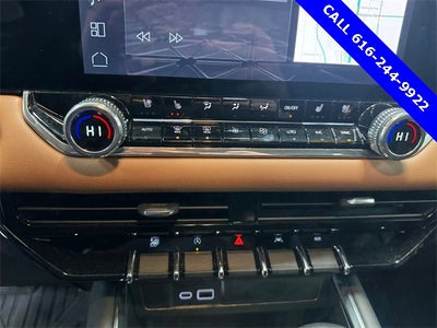 2024 GMC Canyon AT4 2.7 Liter Turbocharged Crew Cab 4WD