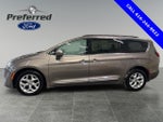 2017 Chrysler Pacifica Touring L 3.6 Liter V6 7 Passenger 3rd Row Seating