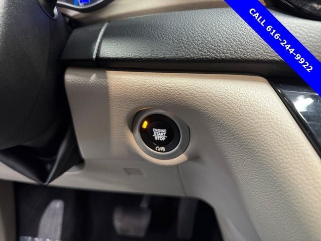 2017 Chrysler Pacifica Touring L 3.6 Liter V6 7 Passenger 3rd Row Seating