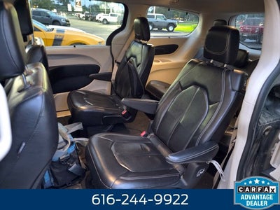 2022 Chrysler Pacifica Touring L 3.6 Liter V6 7 Passenger 3rd Row Seating