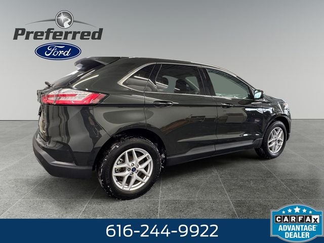 2022 Ford Edge SEL 2.0 Liter EcoBoost AWD Leather Seating